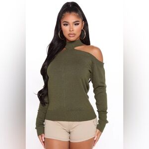 Fashion Nova‎ Olive Green Shoulder Sweater Size L